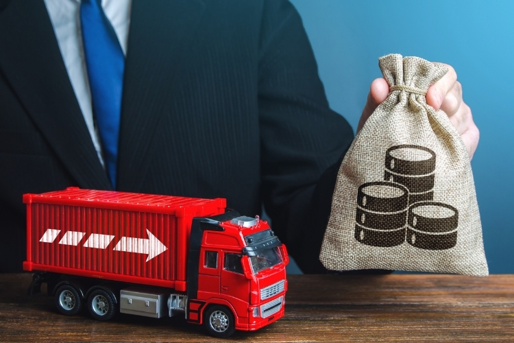 Lojistik maliyetleri düşürmenin yolları nelerdir?